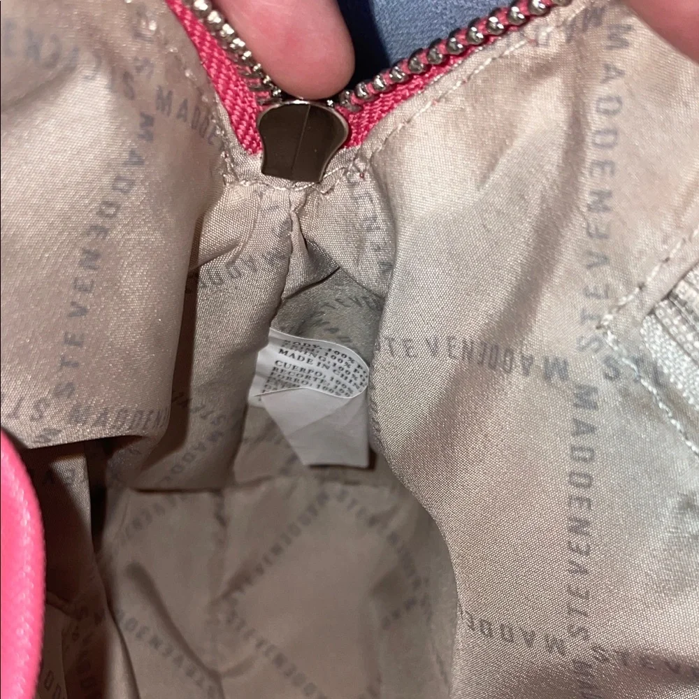 Steve Madden Hot Pink BMAGGIE Dome Crossbody Bag With Silver Hardware NWOT
